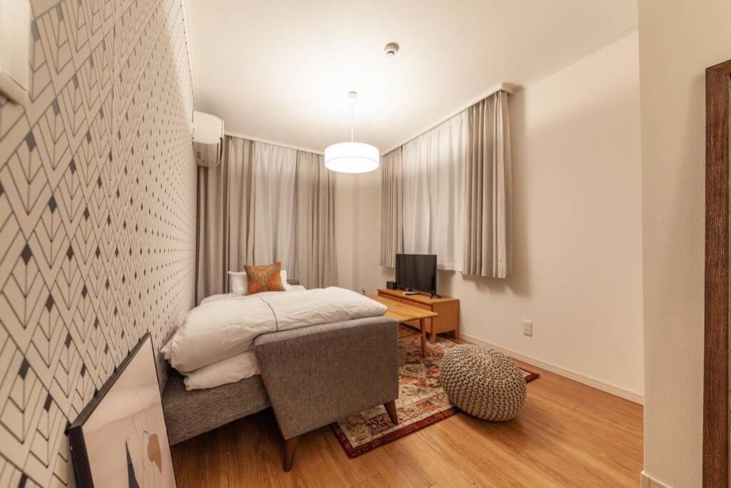 Eldor Nishikoujiya Apartment Tokyo Bagian luar foto